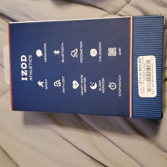 Izod Smartwatch with charger - Picture 5 of 5